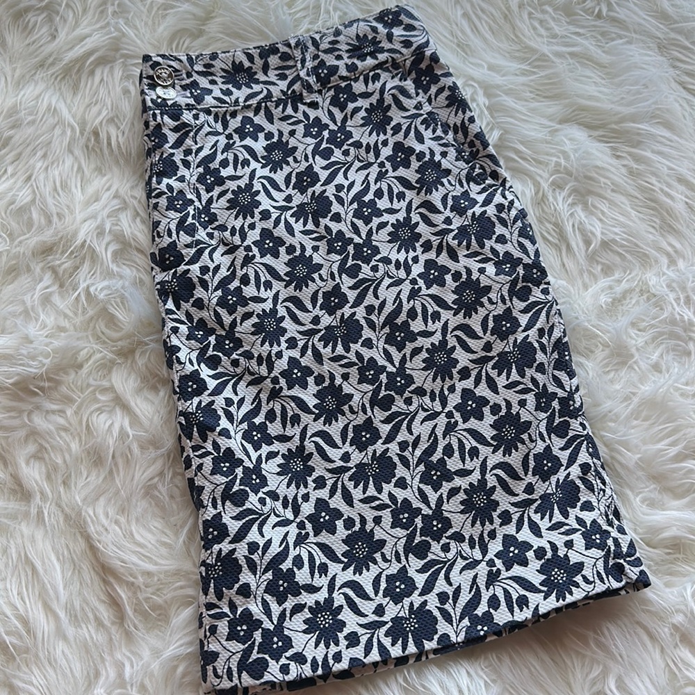 CHAPS summer skirt